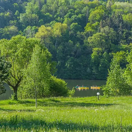 Les Chalets De Booz Saint-Germain-du-Teil