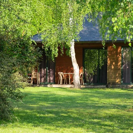 샬레 Les Chalets De Booz *