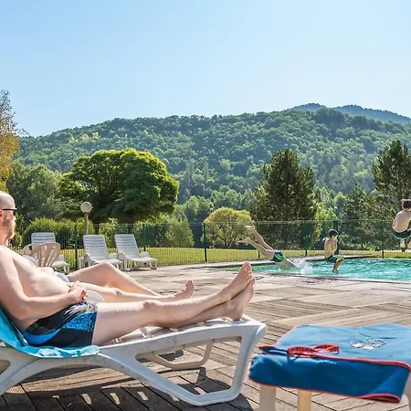 Les Chalets De Booz Saint-Germain-du-Teil