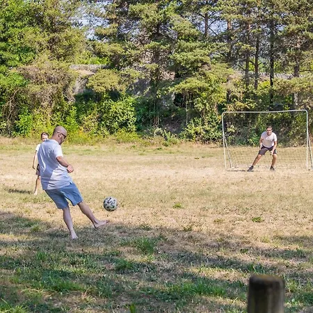 샬레 Les Chalets De Booz