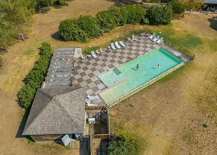 Les De Booz شاليه Saint-Germain-du-Teil